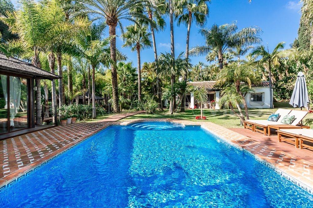 8 bedrooms villa for sale in Marbella - Puerto Banus