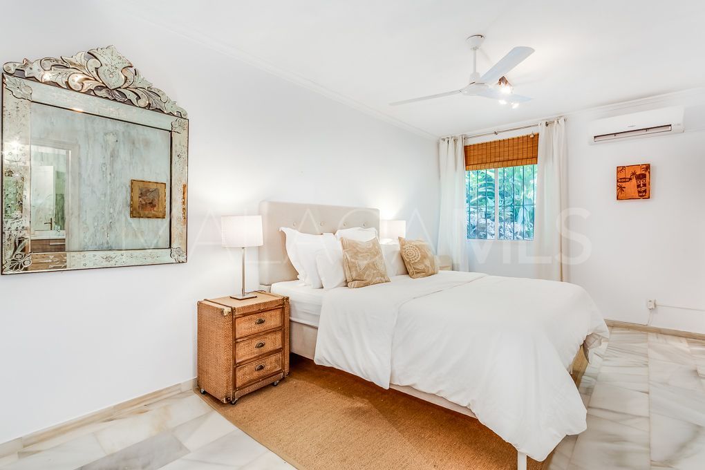 8 bedrooms villa for sale in Marbella - Puerto Banus