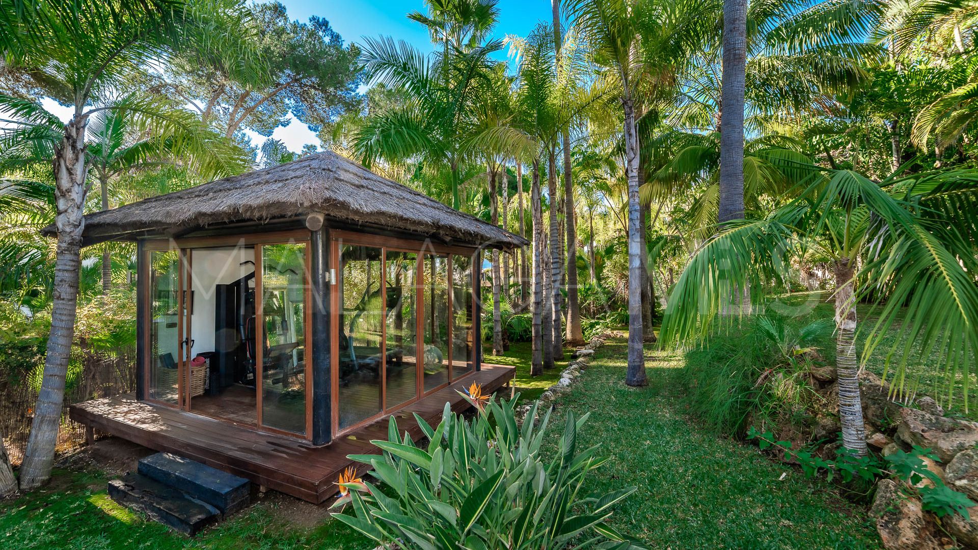 8 bedrooms villa for sale in Marbella - Puerto Banus