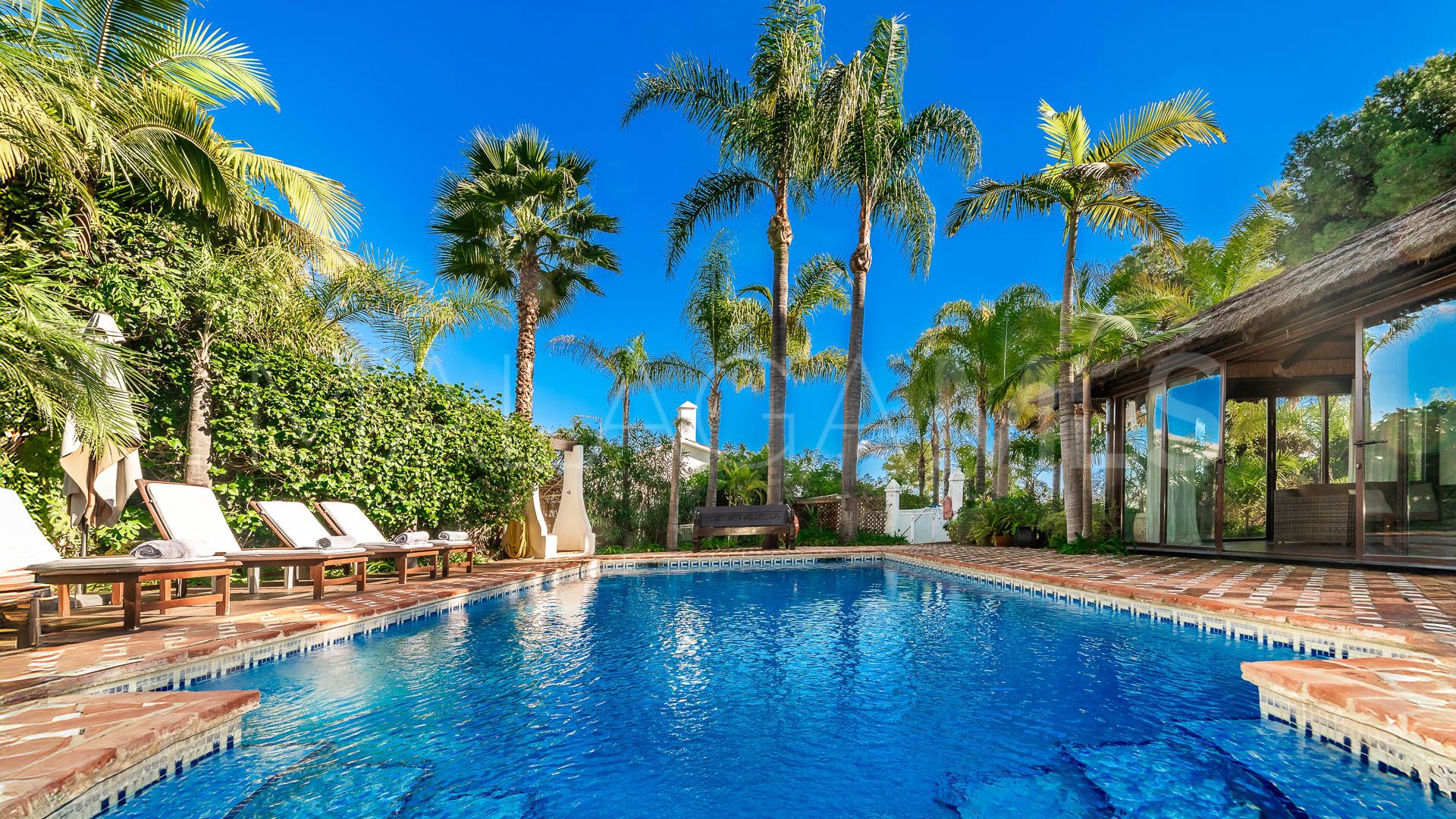 8 bedrooms villa for sale in Marbella - Puerto Banus