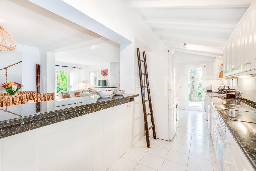 8 bedrooms villa for sale in Marbella - Puerto Banus