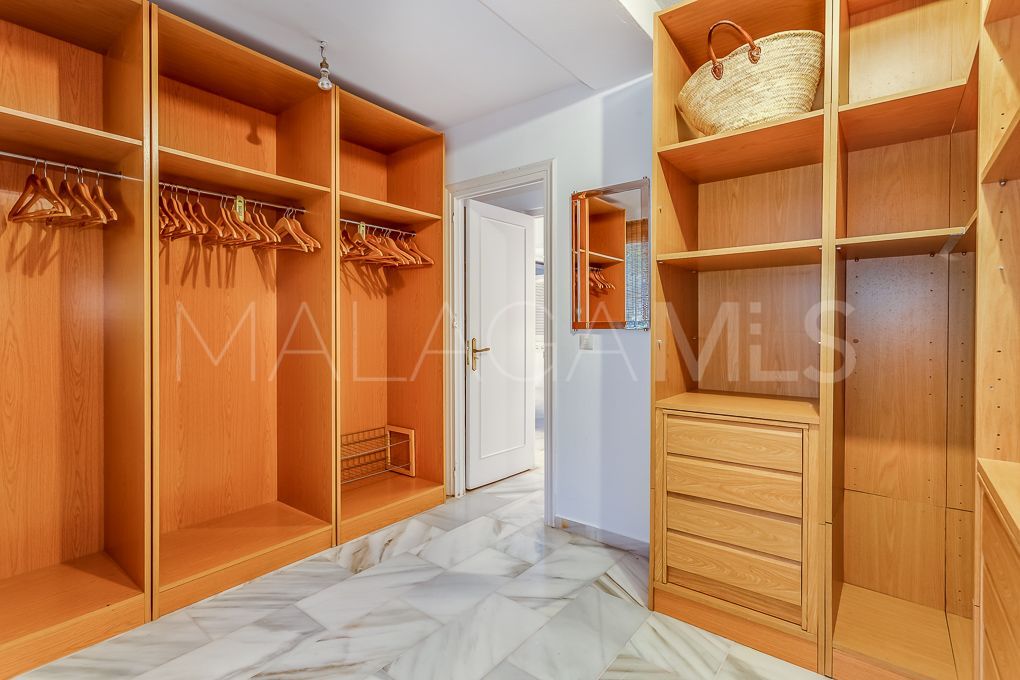 8 bedrooms villa for sale in Marbella - Puerto Banus