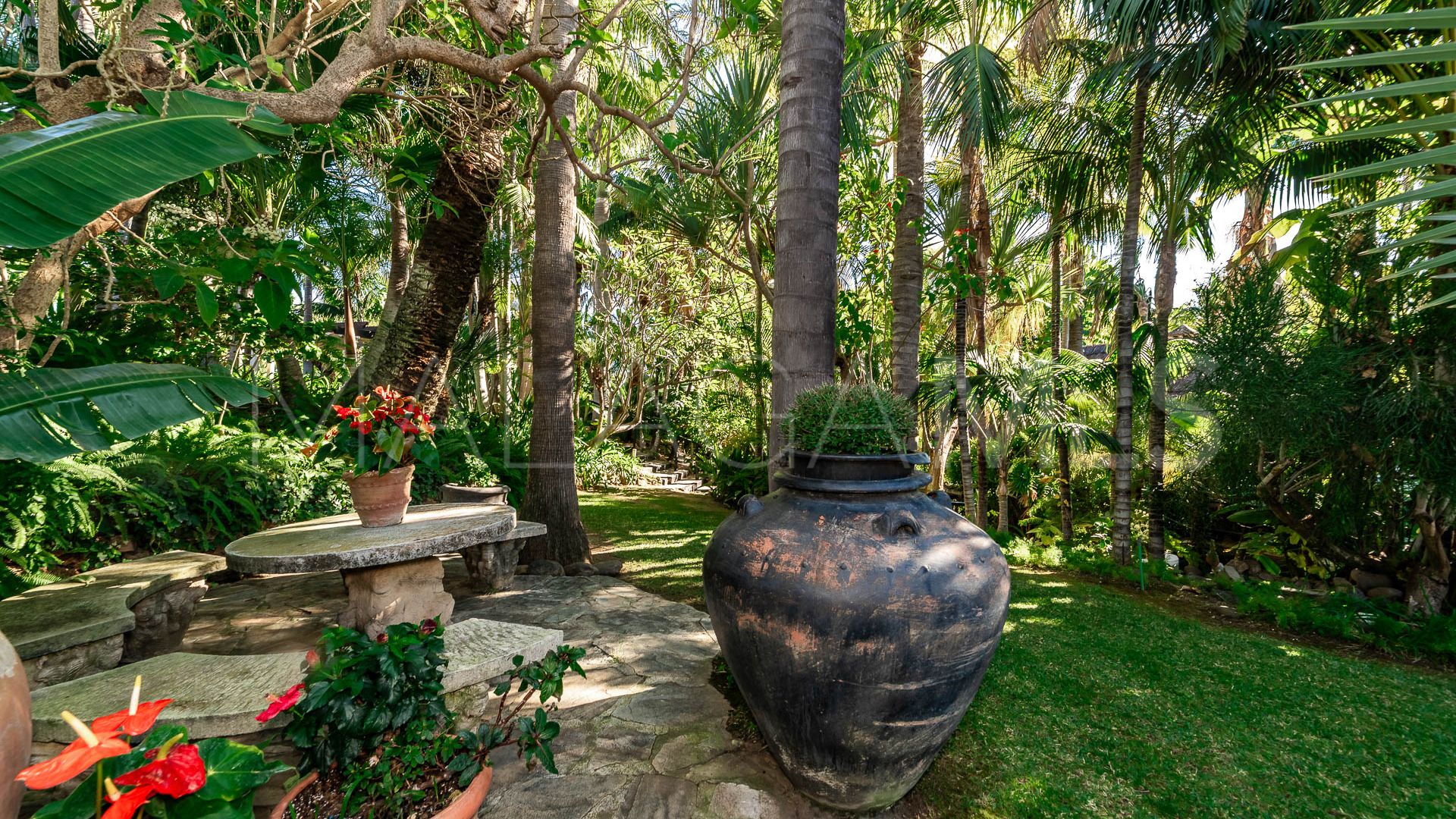 8 bedrooms villa for sale in Marbella - Puerto Banus