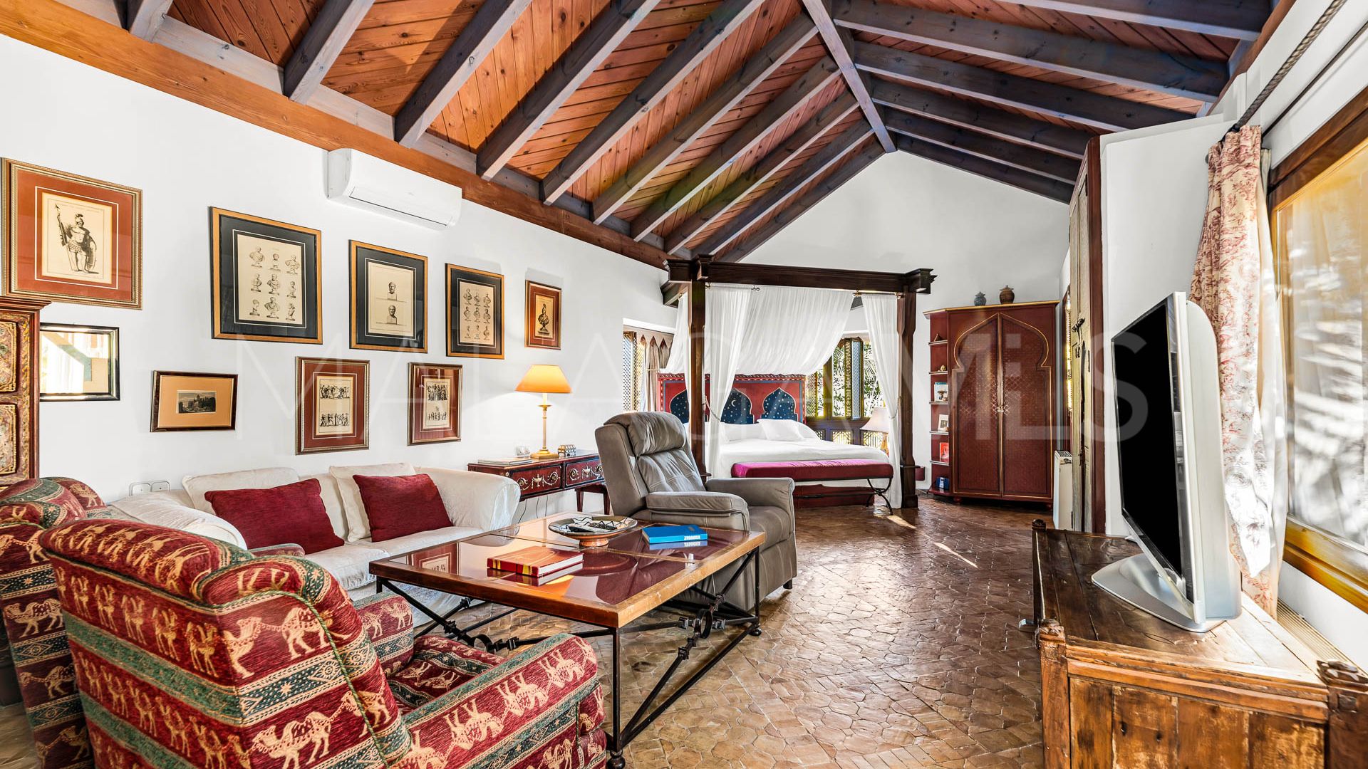 8 bedrooms villa for sale in Marbella - Puerto Banus