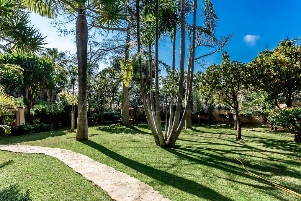 8 bedrooms villa for sale in Marbella - Puerto Banus