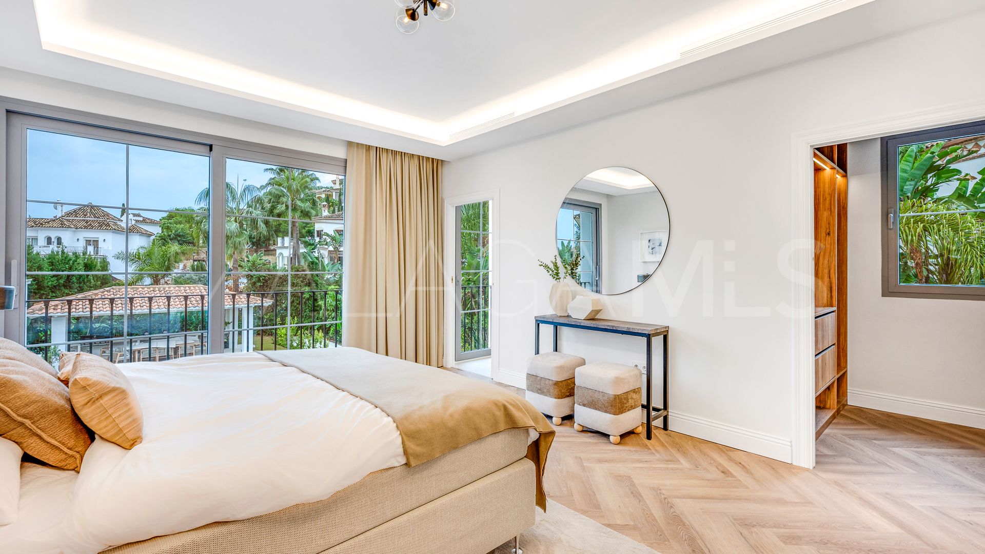 Villa for sale in Los Arqueros