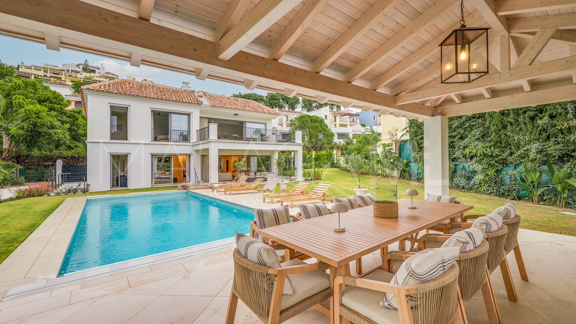 Villa for sale in Los Arqueros