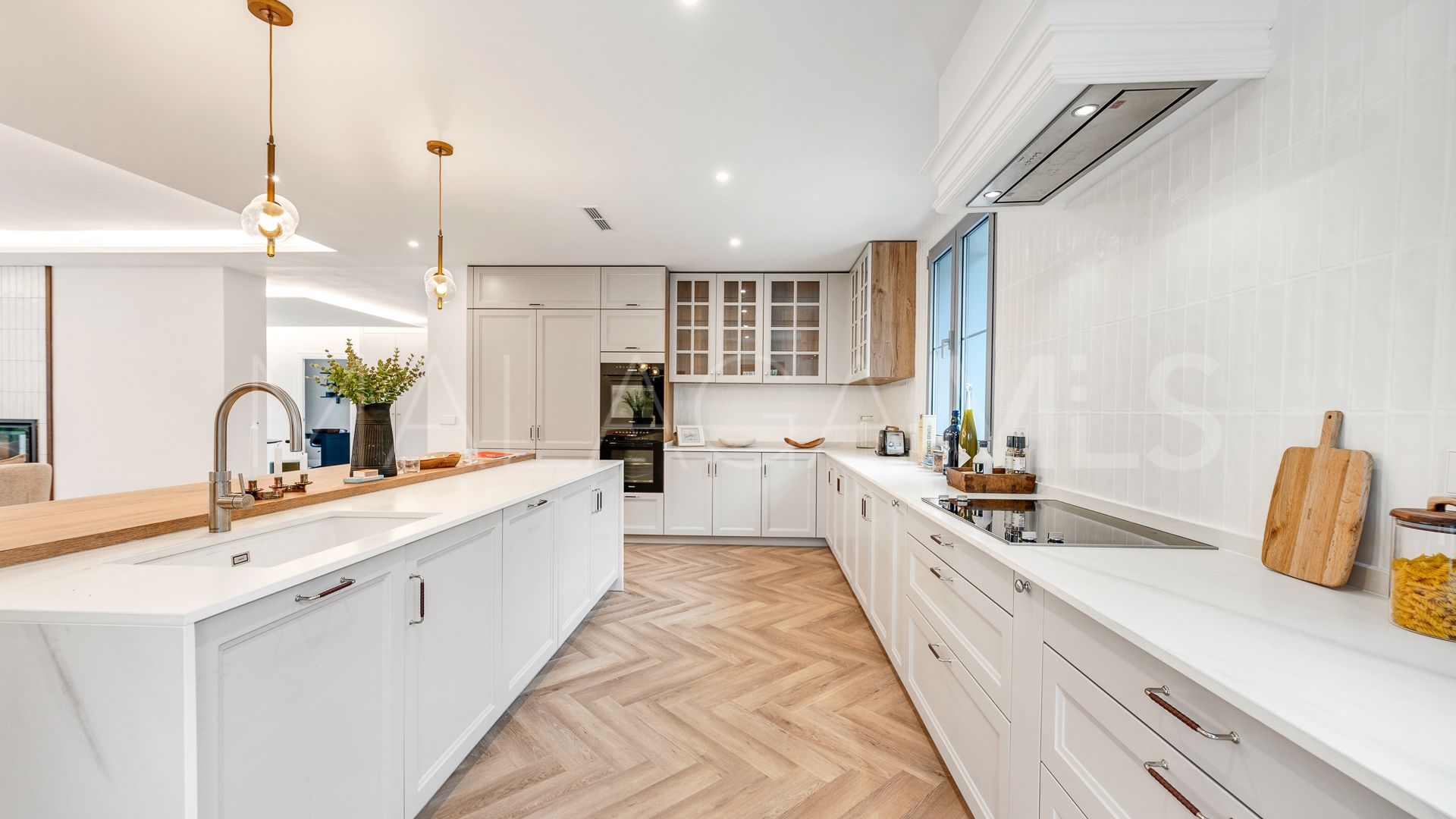 Villa for sale in Los Arqueros