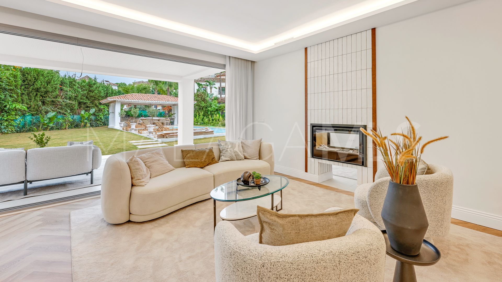 Villa for sale in Los Arqueros