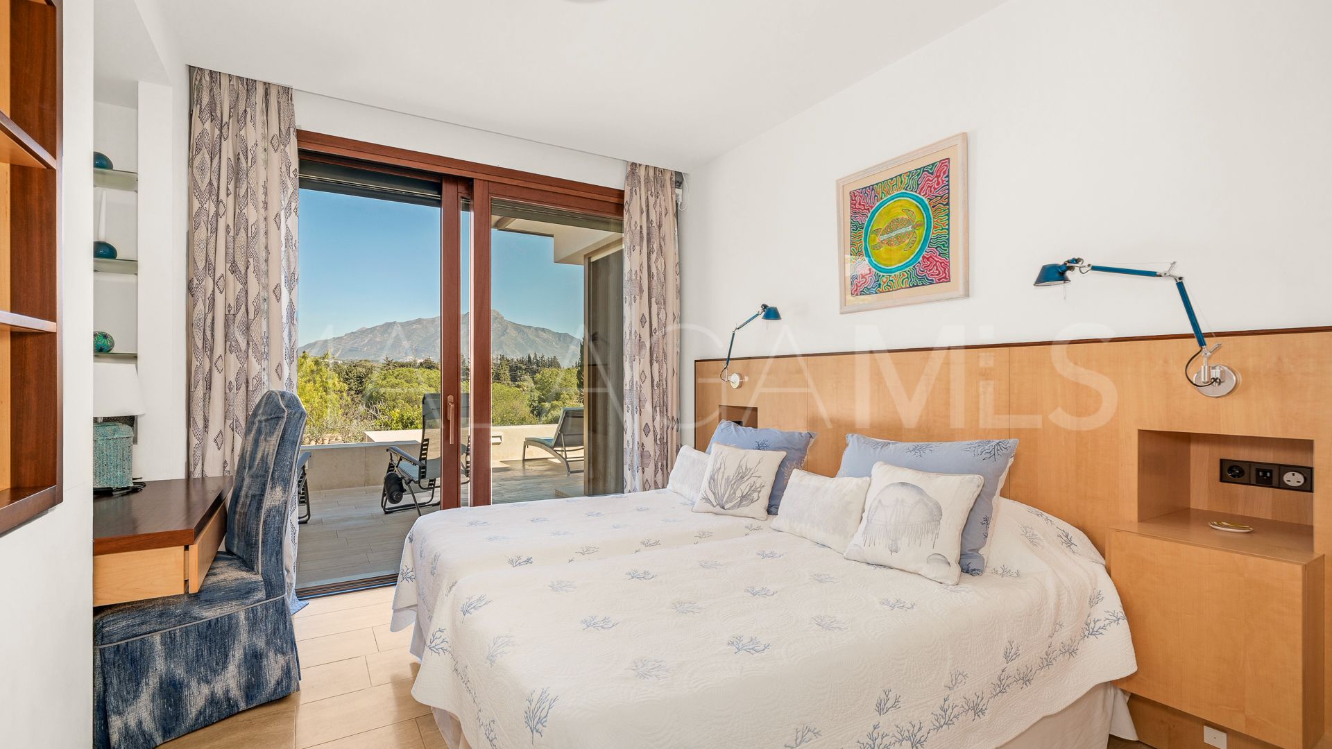 Villa for sale in Guadalmina Alta