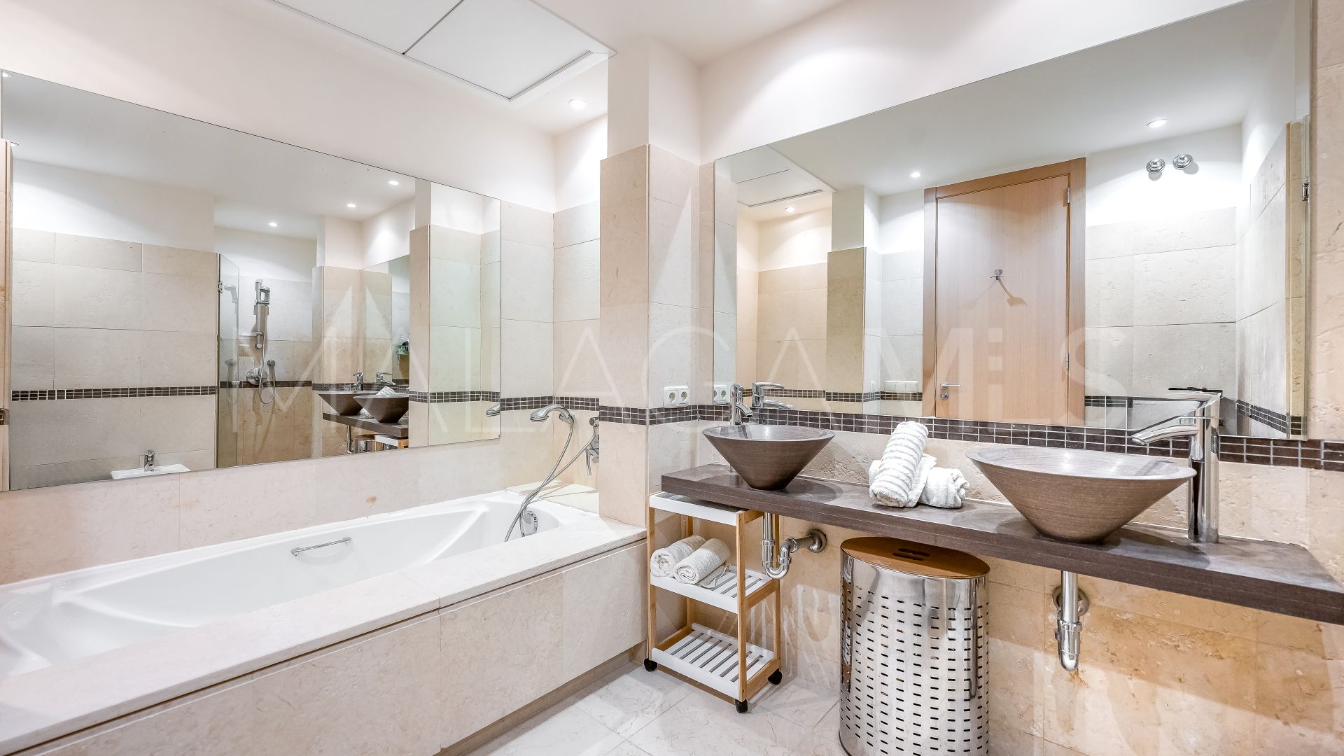 Erdgeschosswohnung for sale in Los Altos de los Monteros