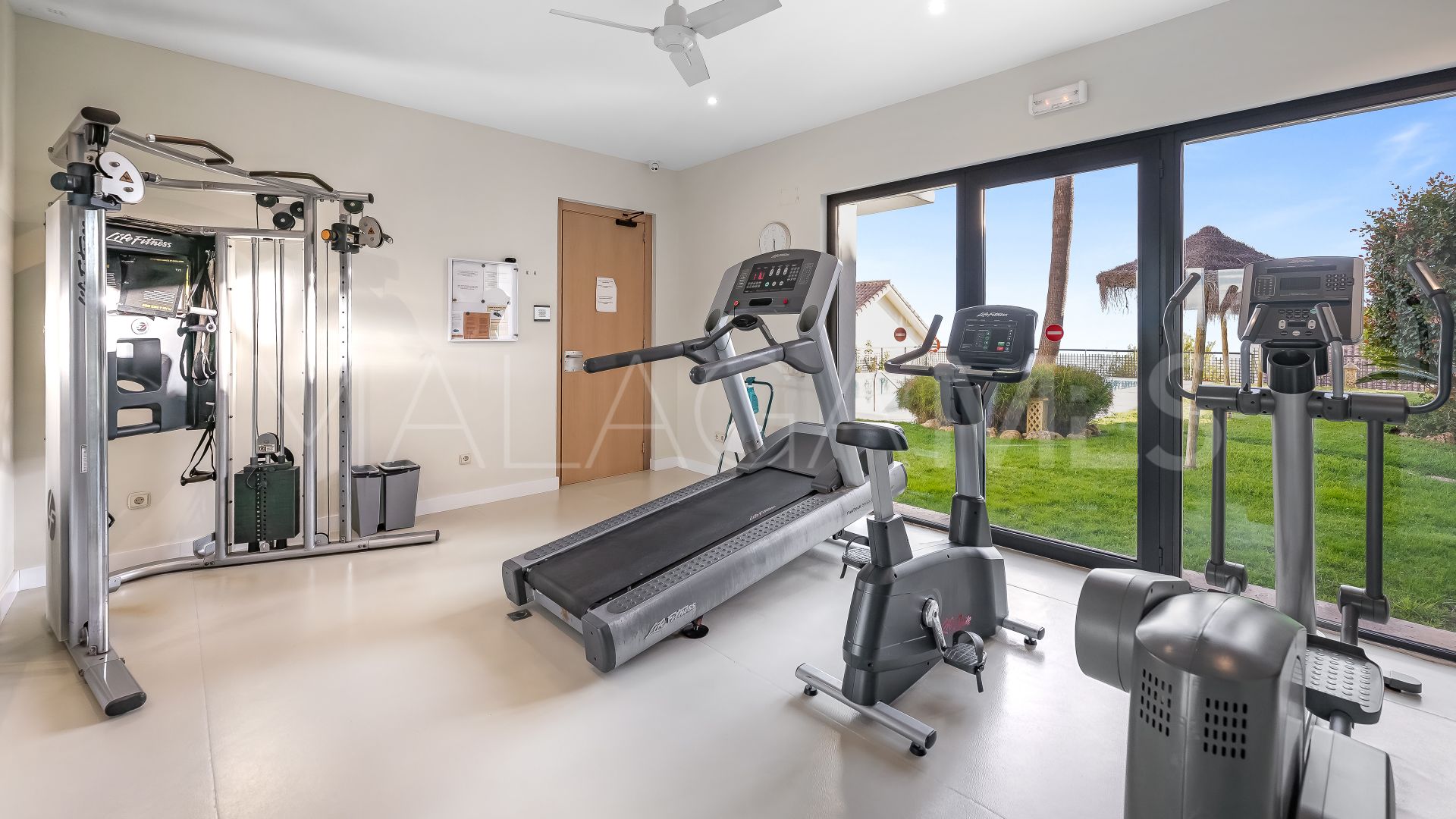 Erdgeschosswohnung for sale in Los Altos de los Monteros