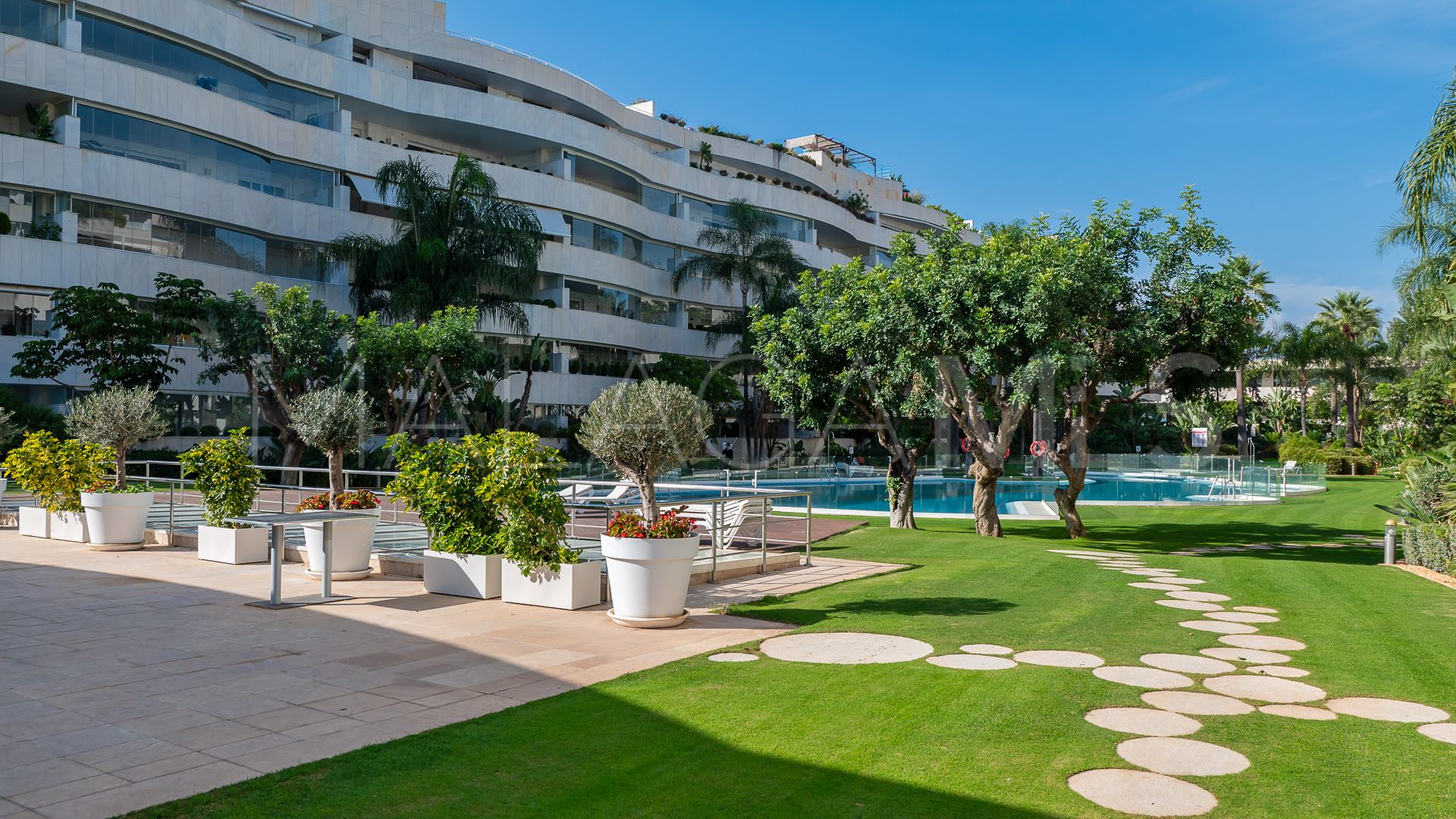 Apartment for sale in Marbella - Puerto Banus