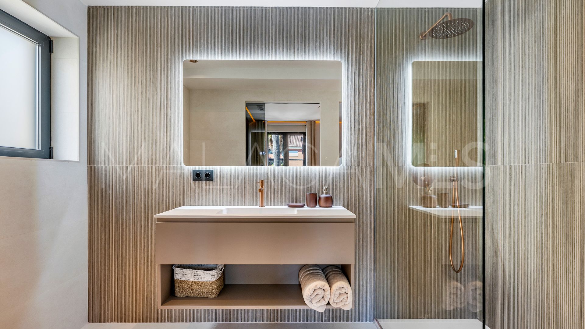 Adosado for sale in Marbella - Puerto Banus