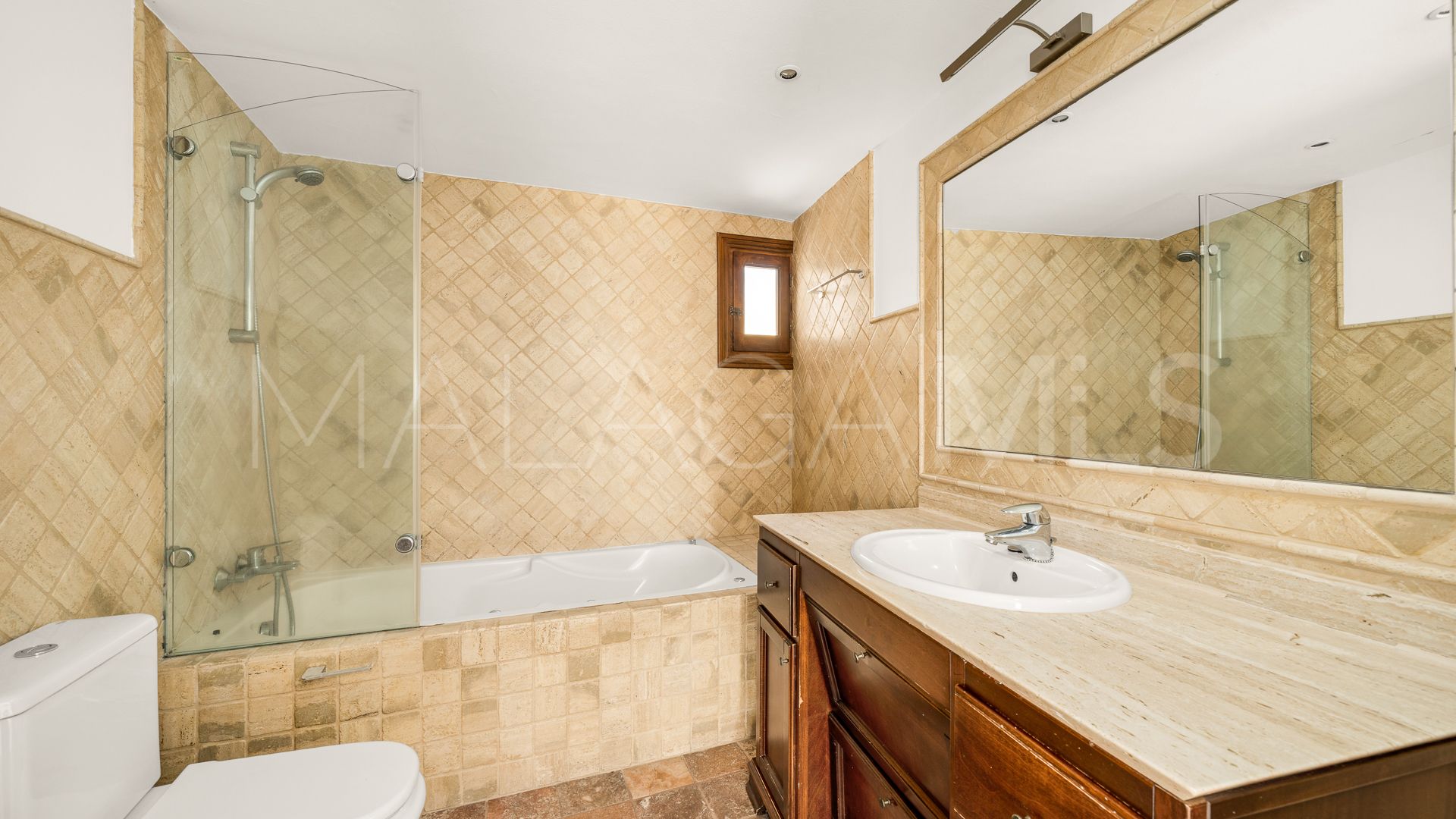 Parhus for sale in Nagüeles