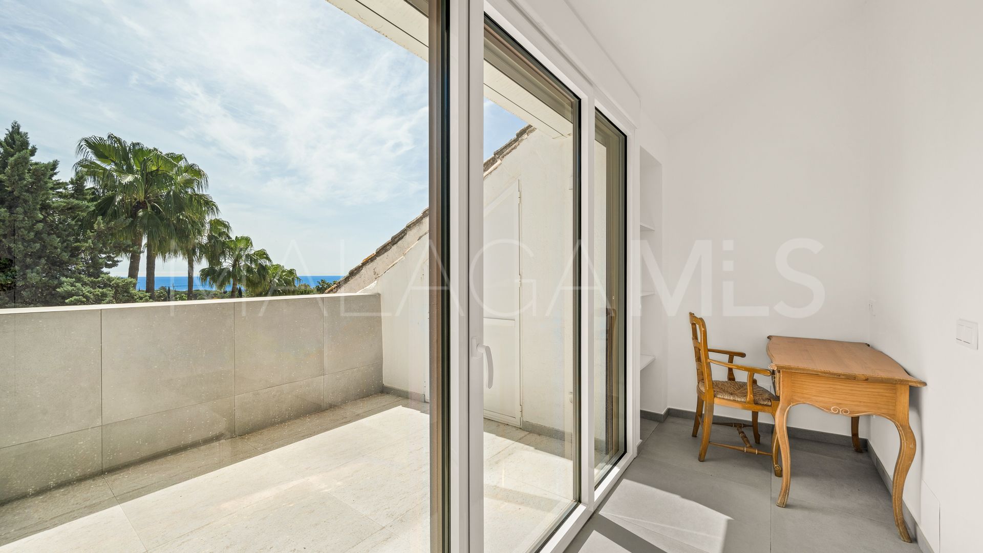 Parhus for sale in Nagüeles