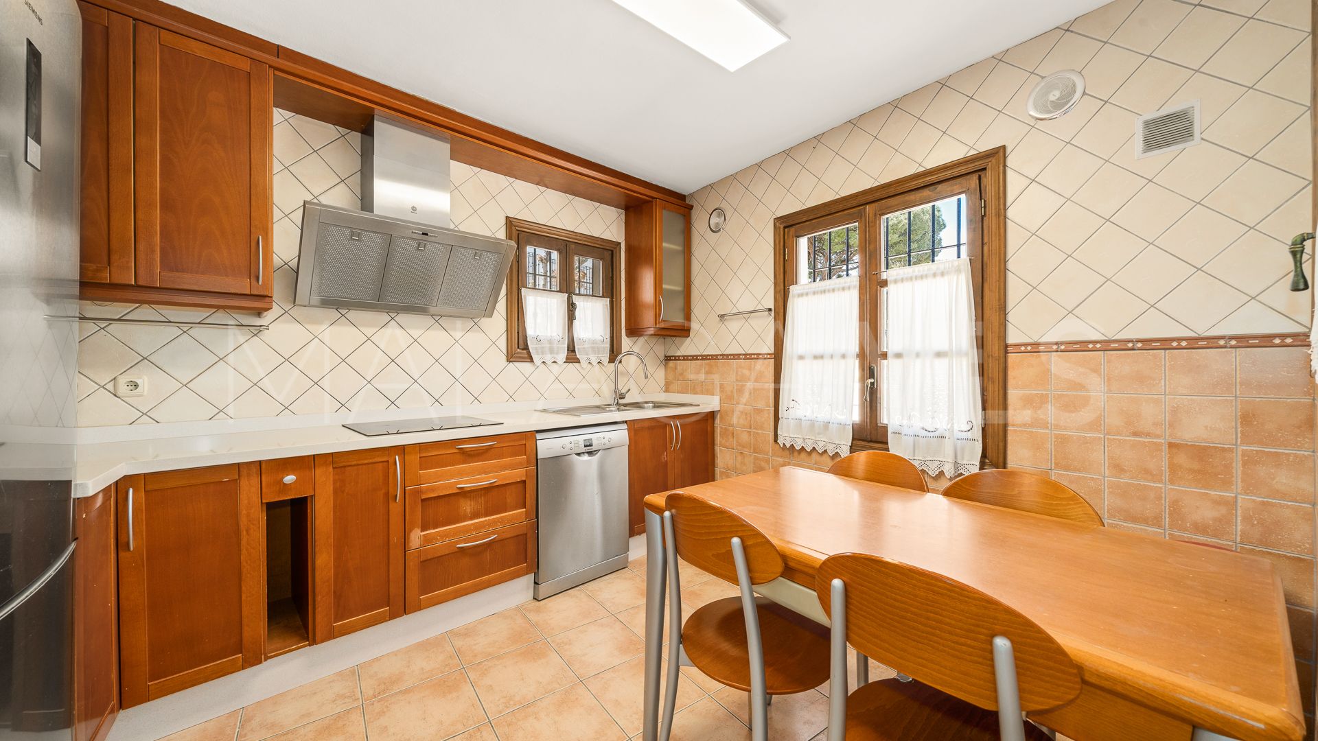 Parhus for sale in Nagüeles