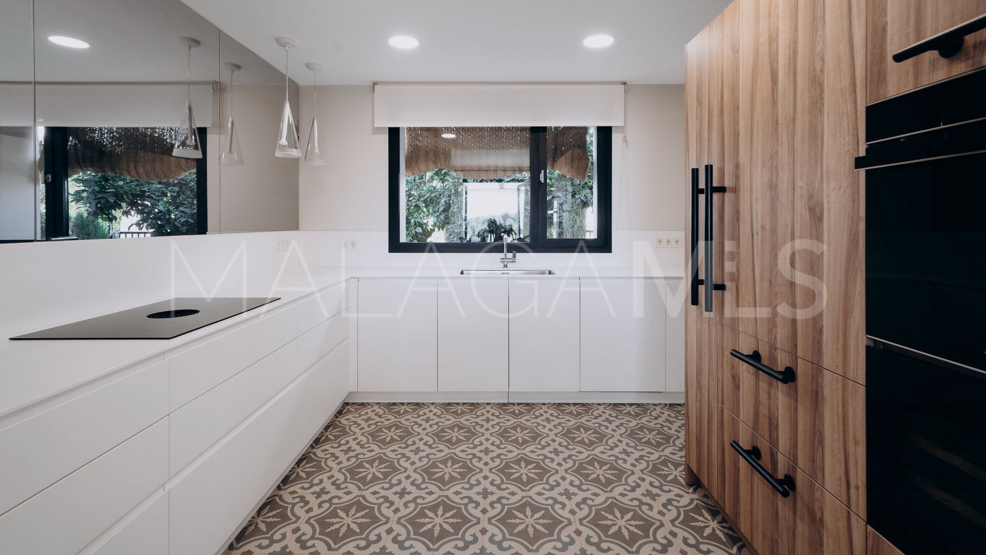 Buy adosado in Marbella Hill Club de 4 bedrooms