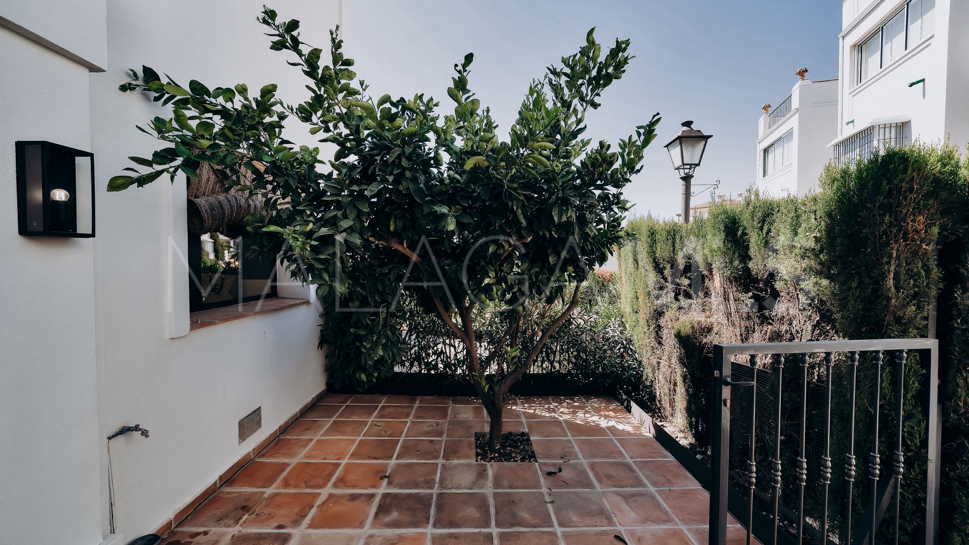 Buy adosado in Marbella Hill Club de 4 bedrooms