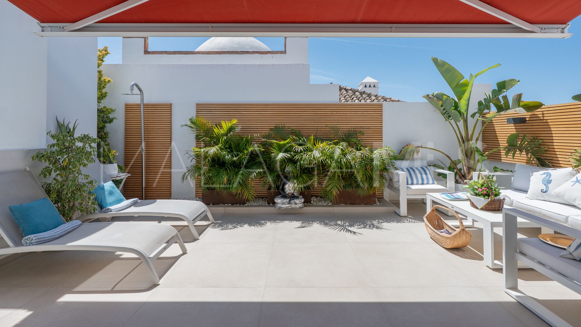Penthaus for sale in Beach Side Golden Mile
