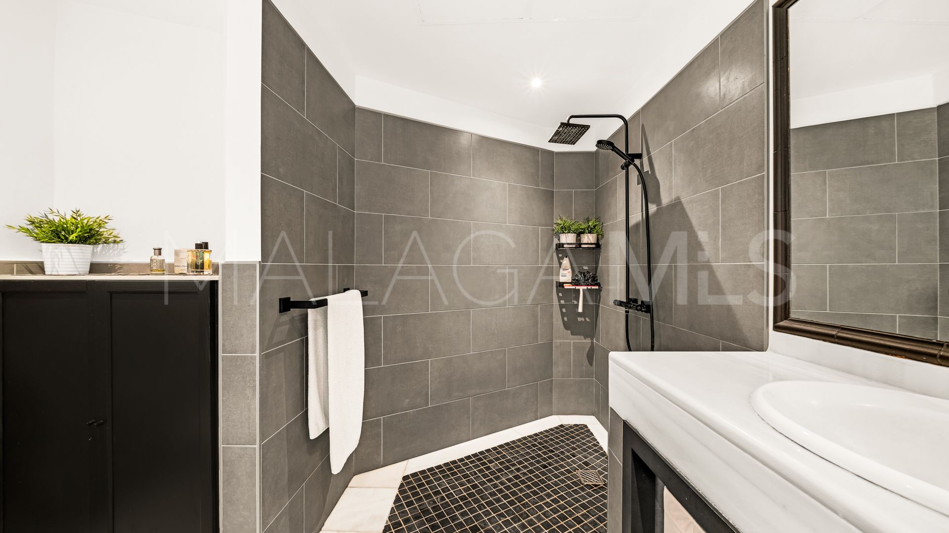 Reihenhaus for sale in Artola