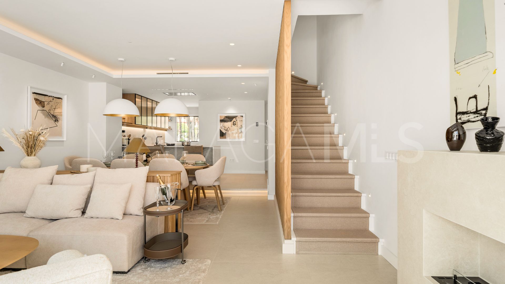Radhus for sale in Golden Mile