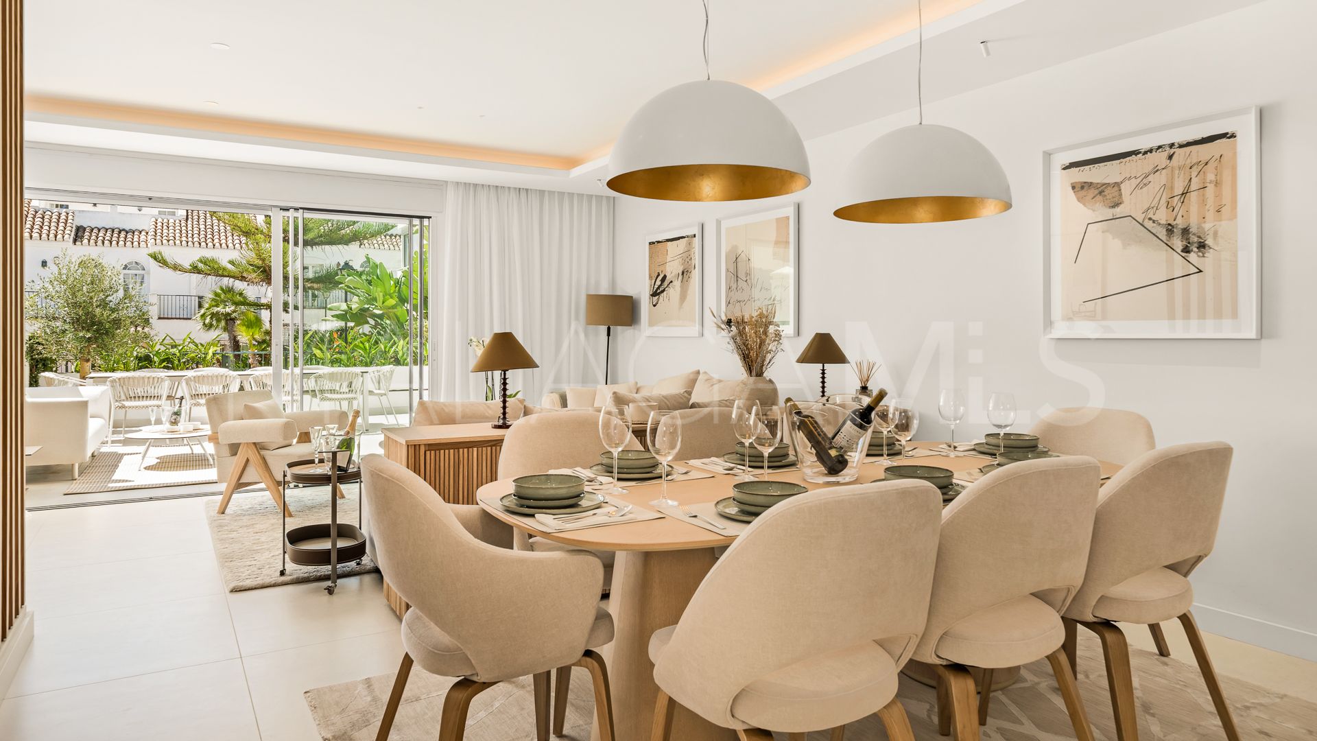 Radhus for sale in Golden Mile