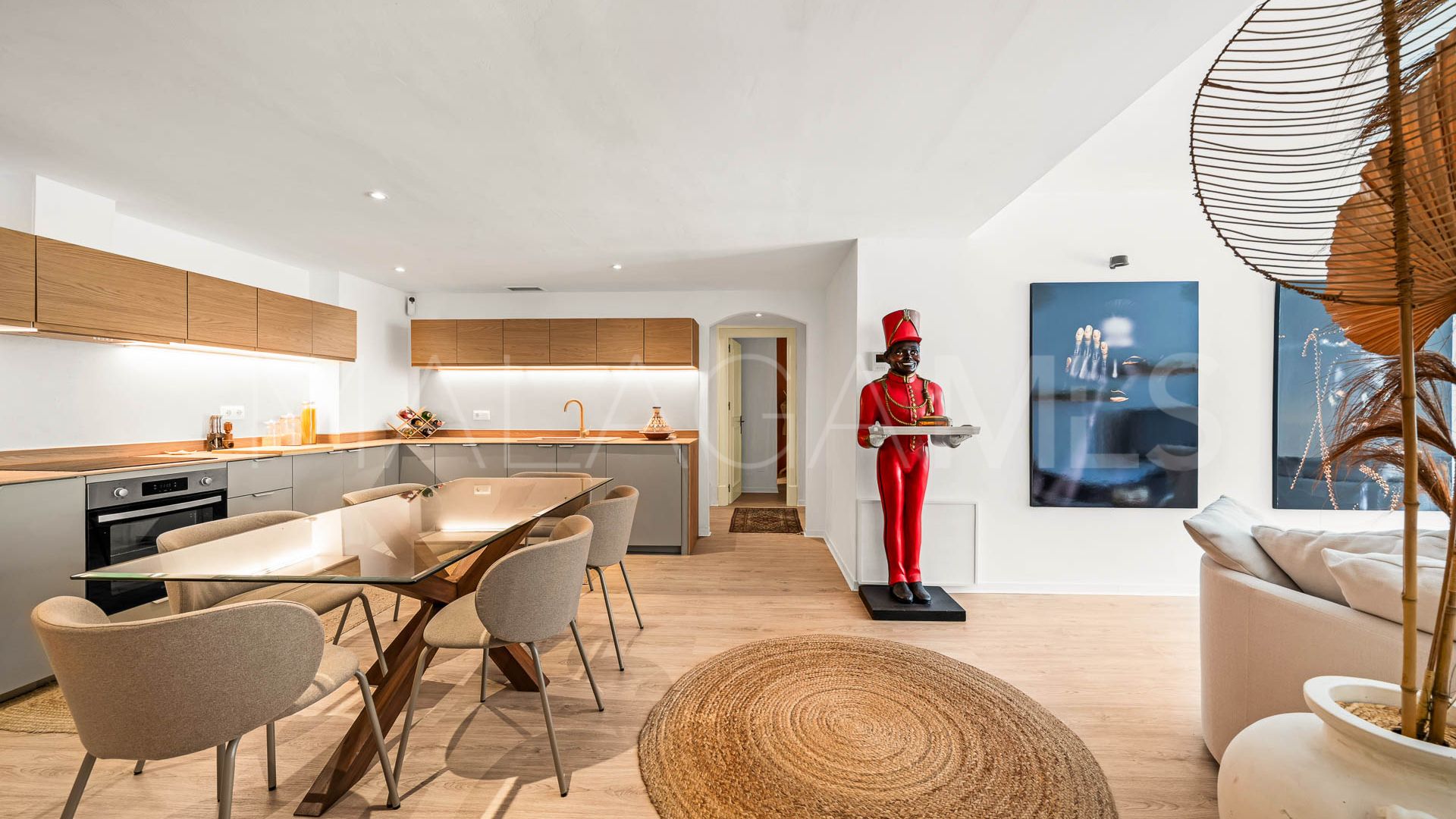 Lägenhet for sale in Nueva Andalucia