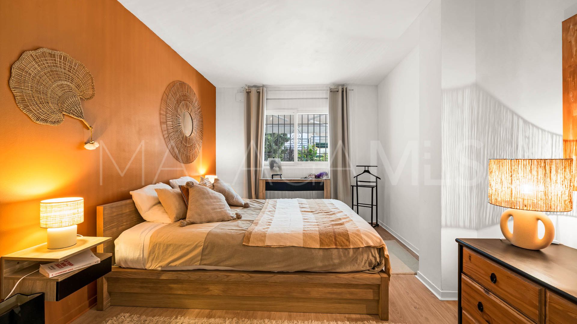 Lägenhet for sale in Nueva Andalucia