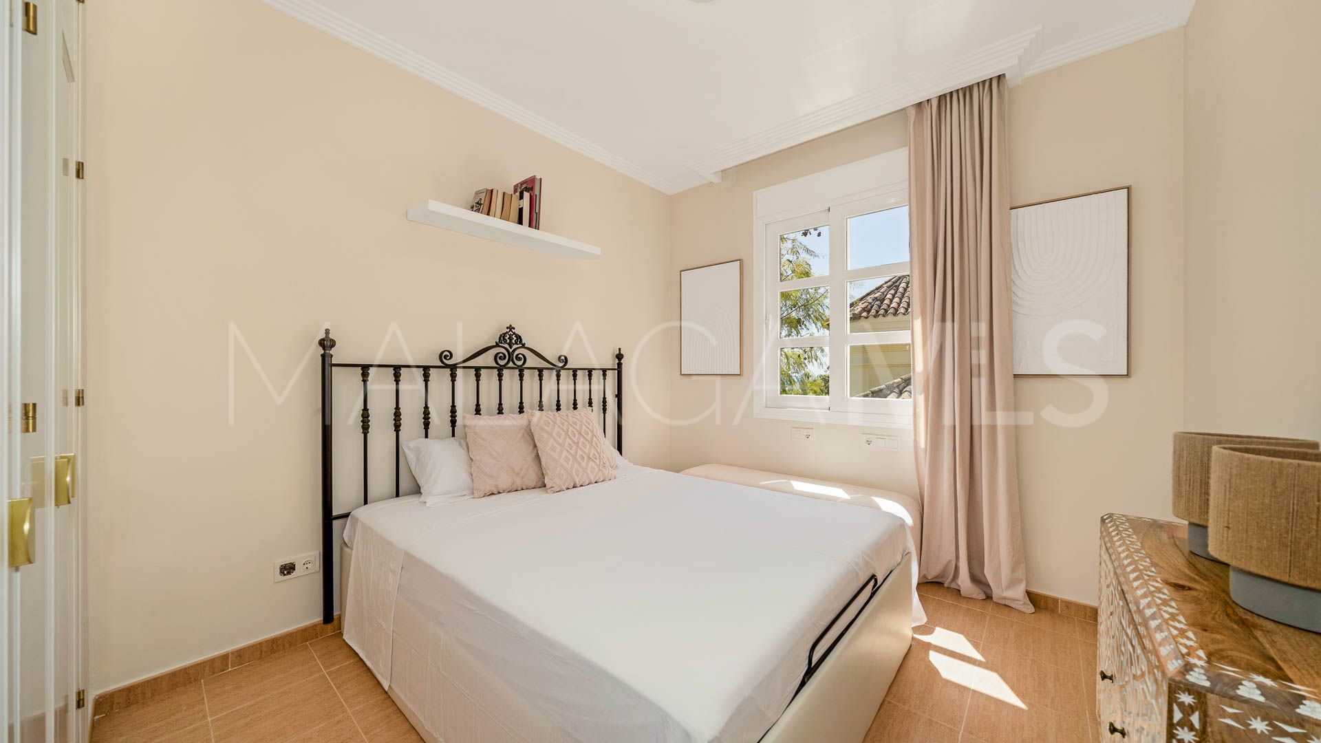 For sale villa in Marbella Hill Club with 7 bedrooms