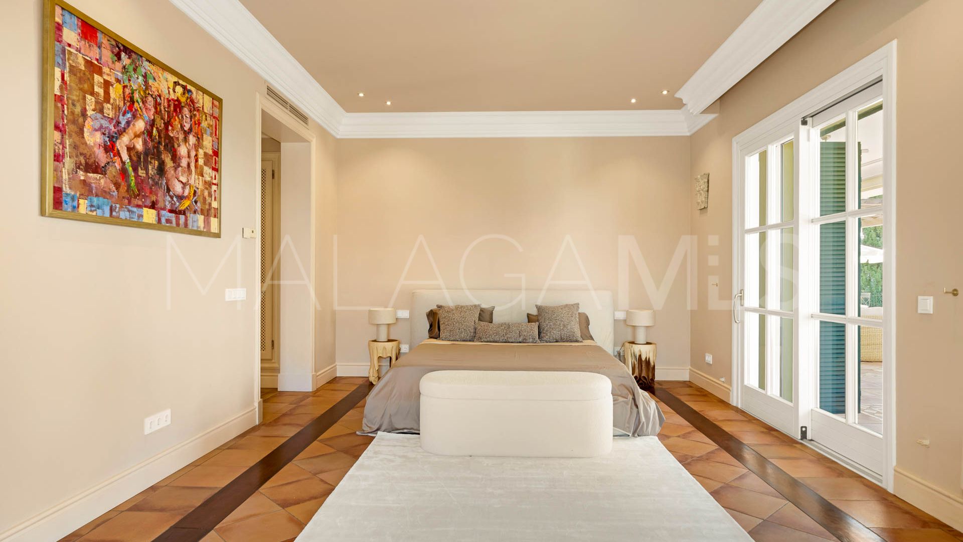 For sale villa in Marbella Hill Club with 7 bedrooms