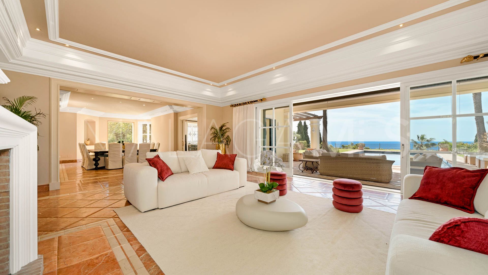 For sale villa in Marbella Hill Club with 7 bedrooms