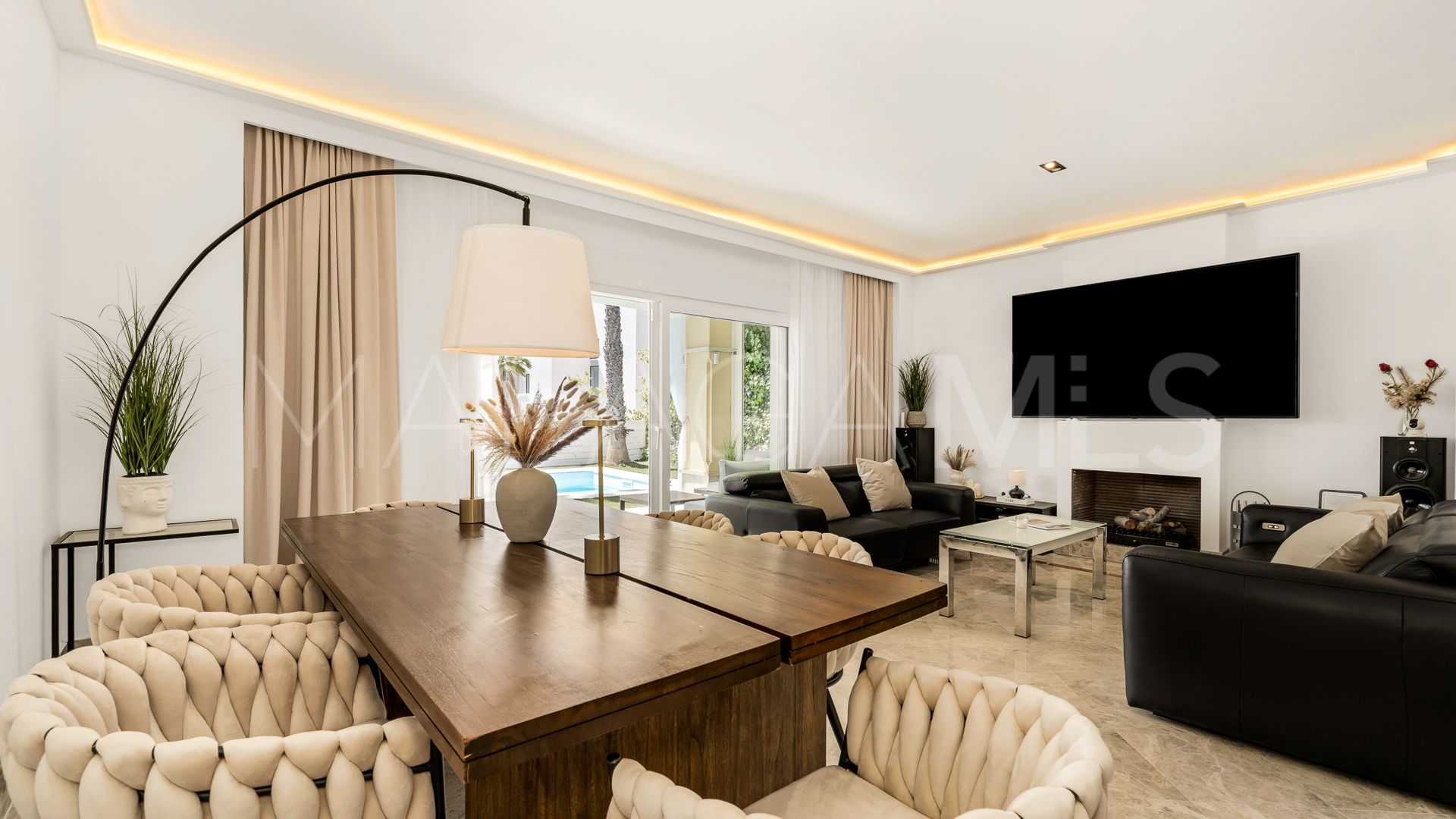 Doppelhaushälfte for sale in Los Monteros