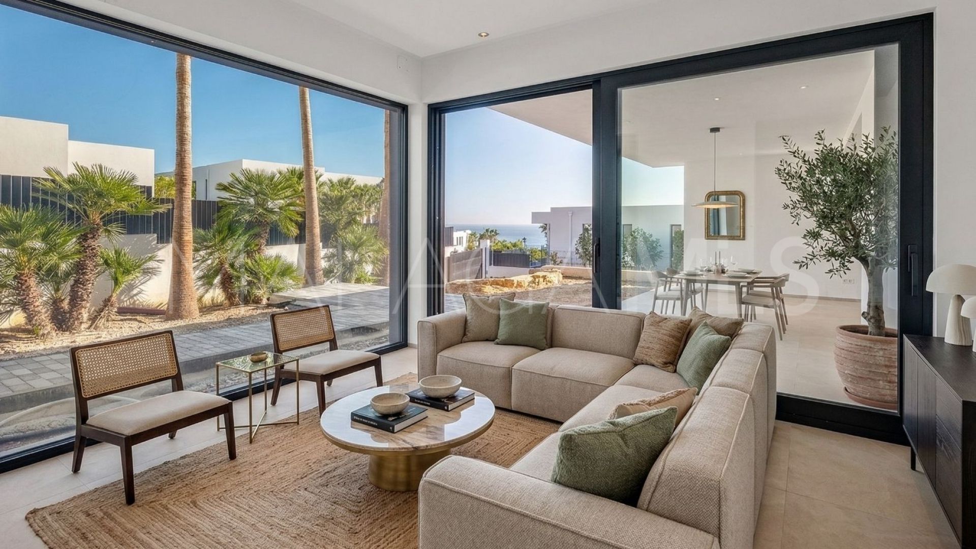 Villa for sale in Cabopino