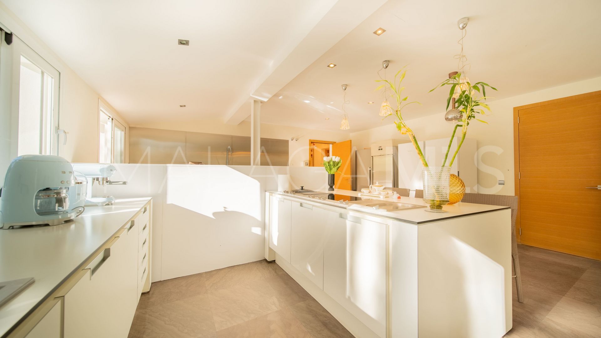 Villa for sale in Guadalmina Alta