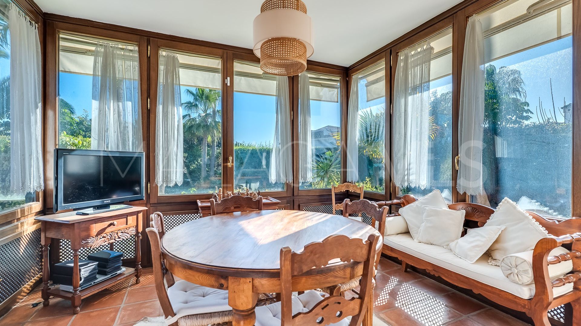 For sale villa in Marbesa with 5 bedrooms