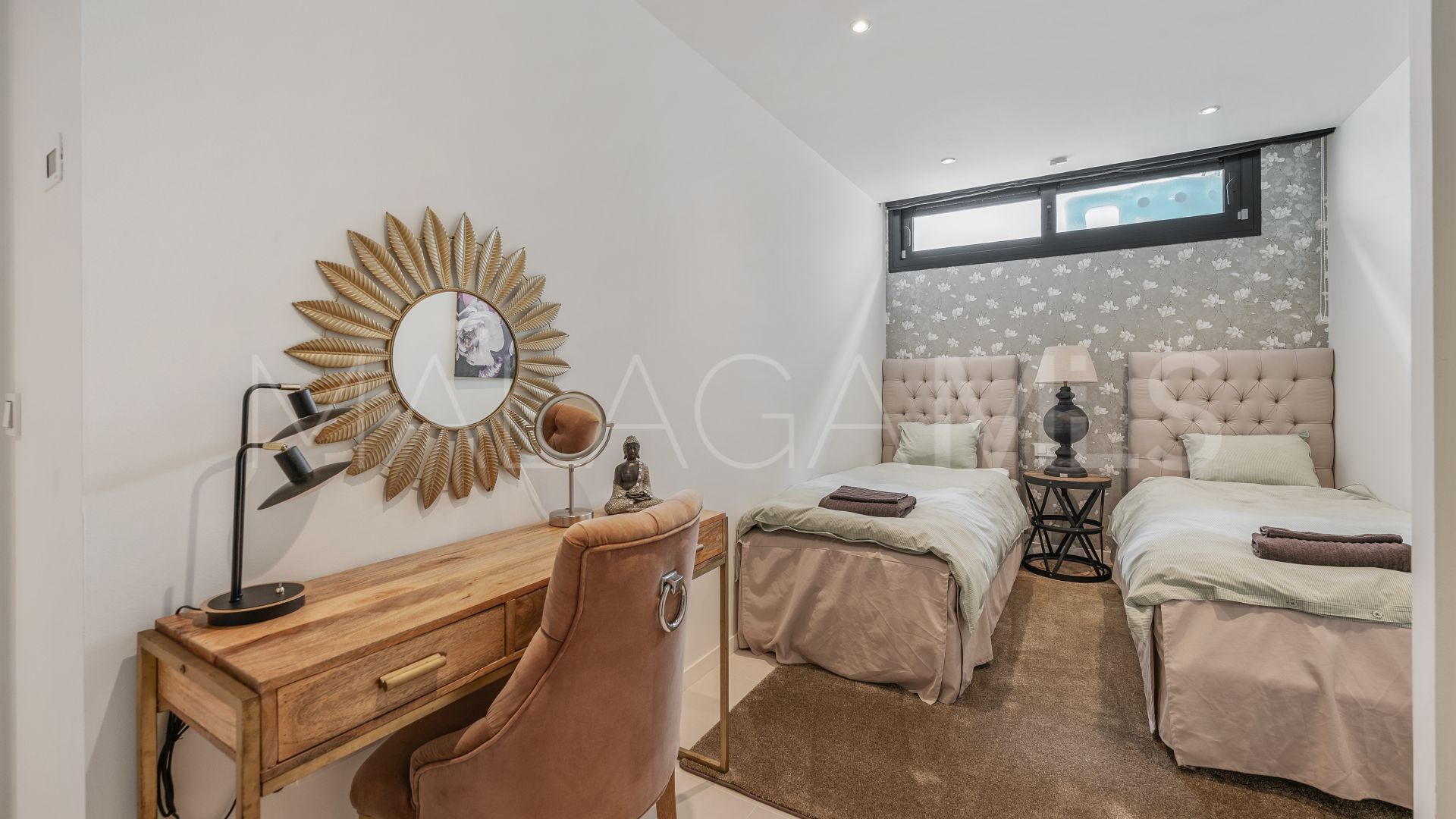 Hus i byn for sale in San Pedro Playa