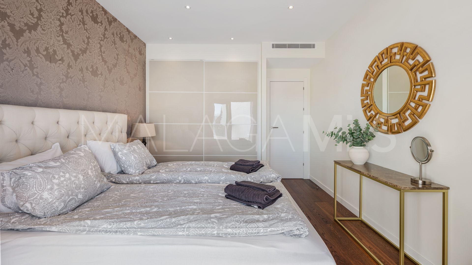 Hus i byn for sale in San Pedro Playa