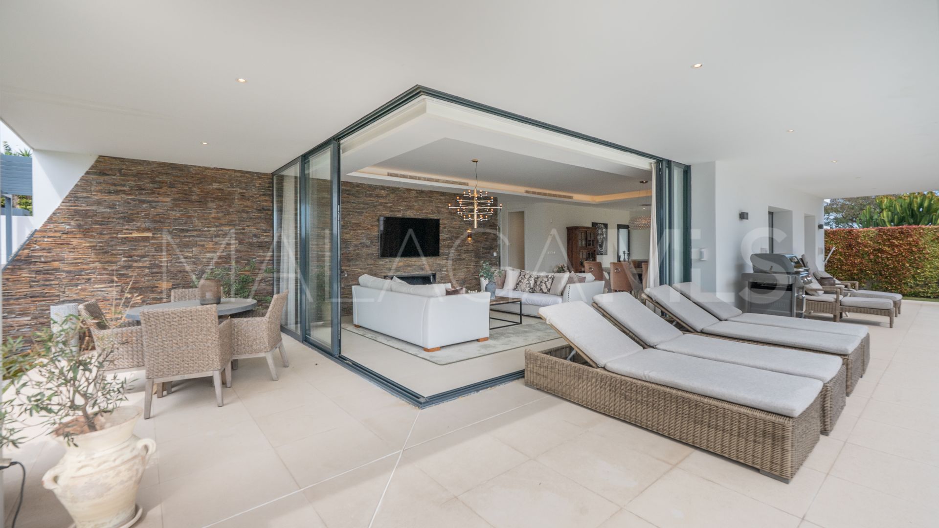 Hus i byn for sale in San Pedro Playa