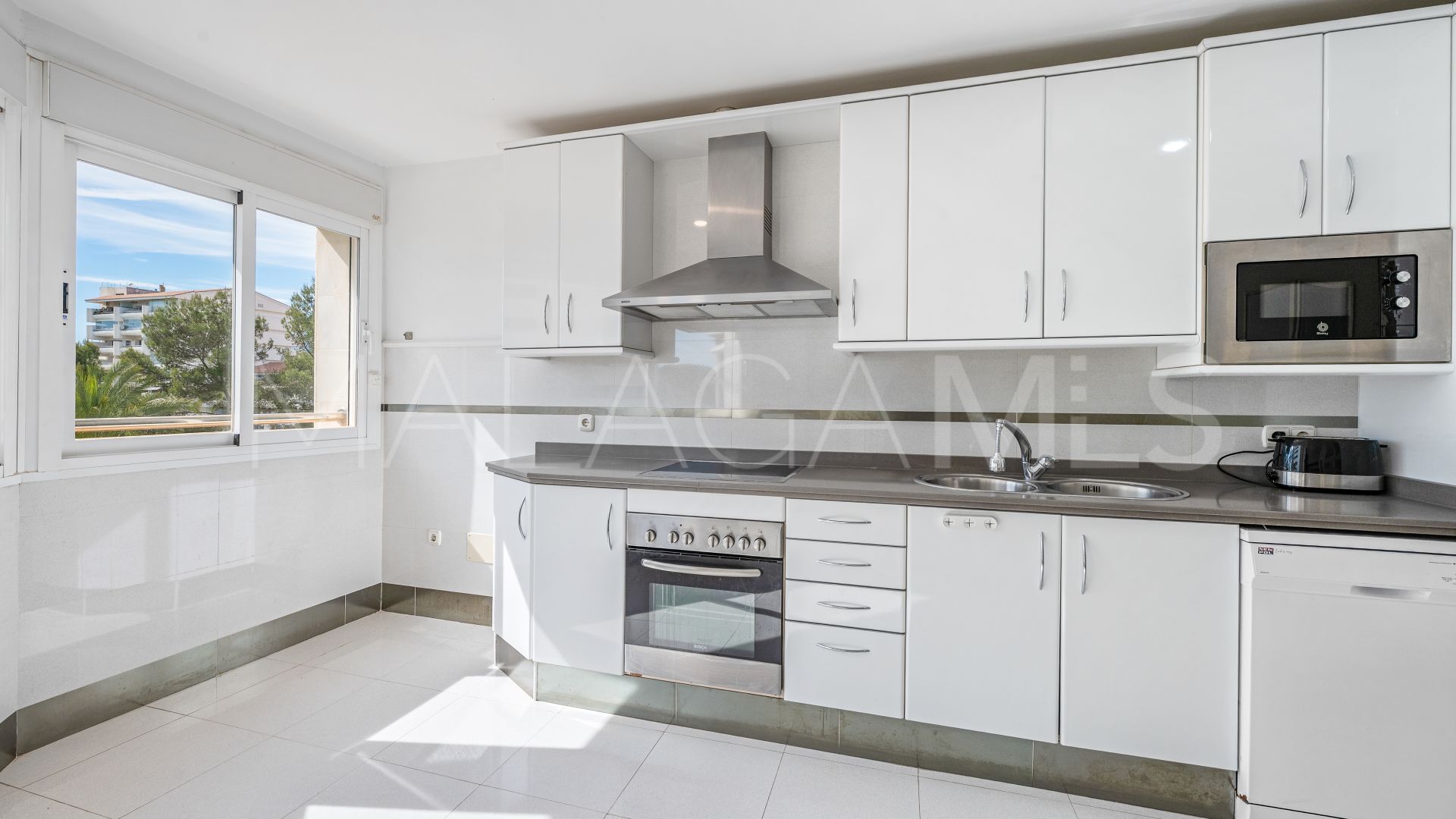 Lägenhet for sale in Beach Side Golden Mile