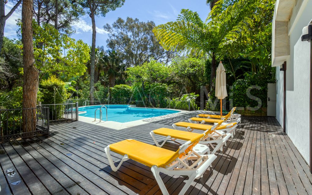 Beach Side Golden Mile apartment for sale