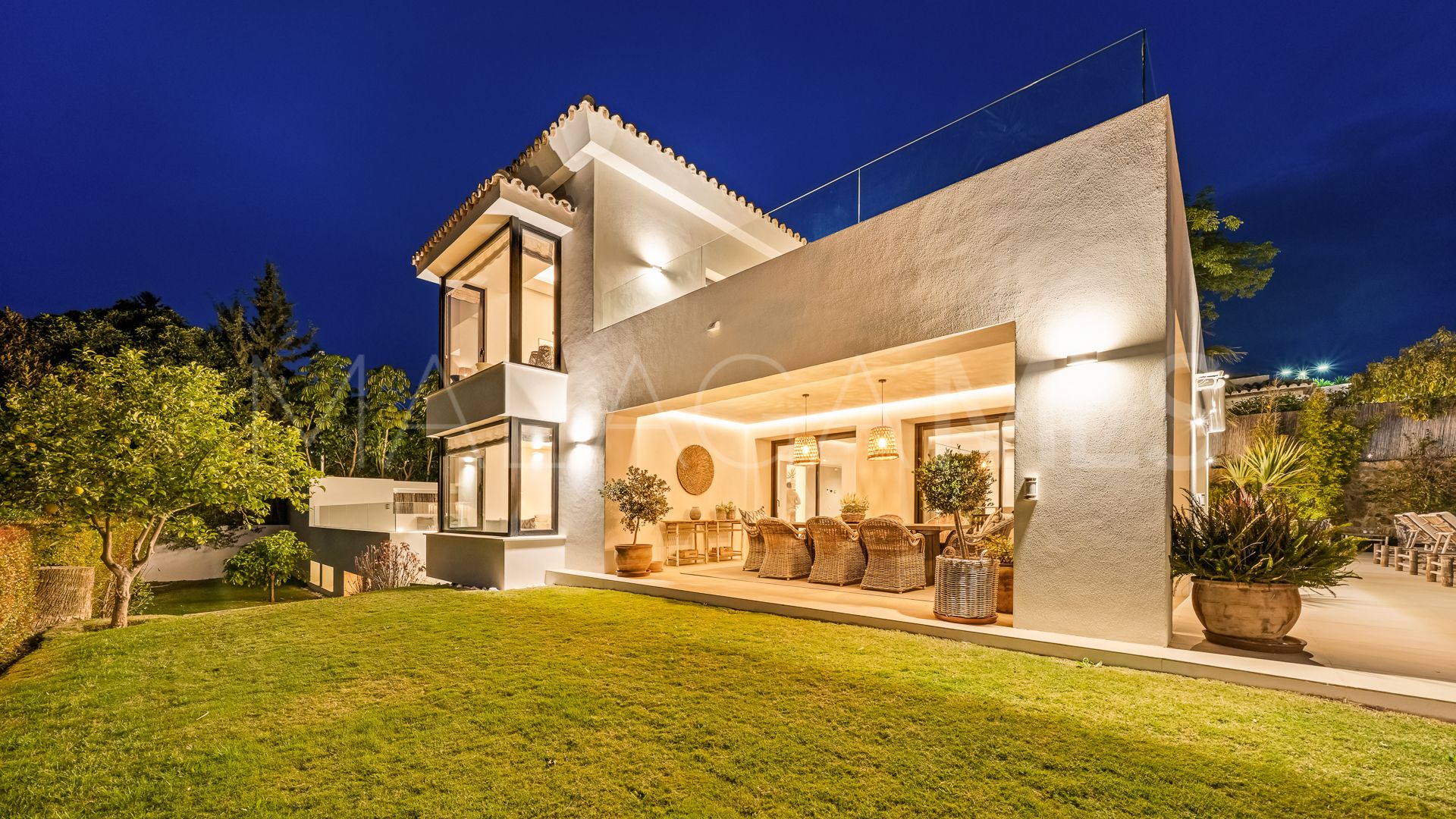 For sale villa in Los Naranjos Golf