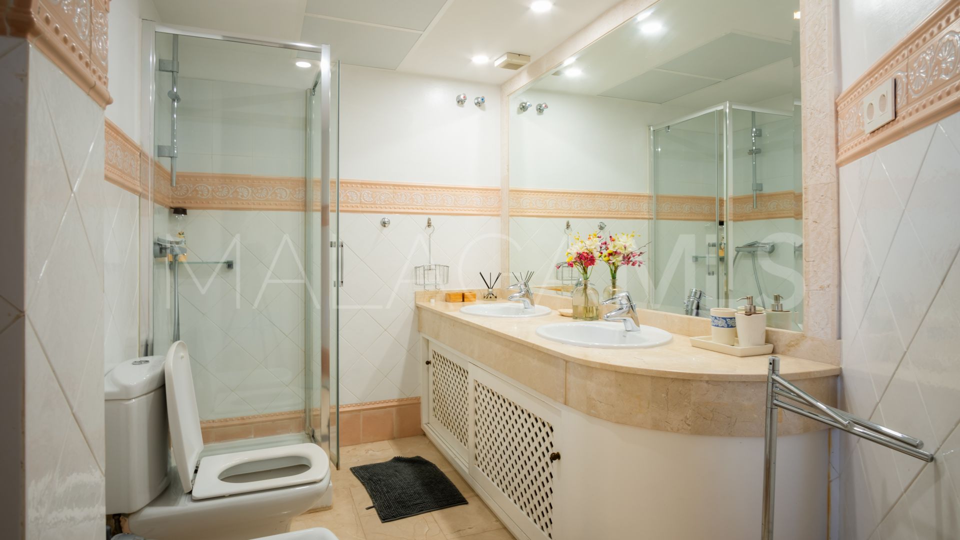 Elviria, apartamento a la venta with 2 bedrooms