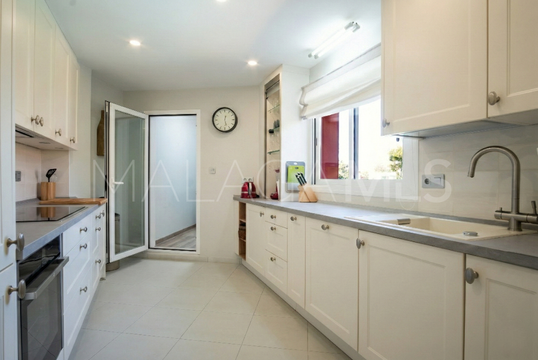 Elviria, apartamento a la venta with 2 bedrooms