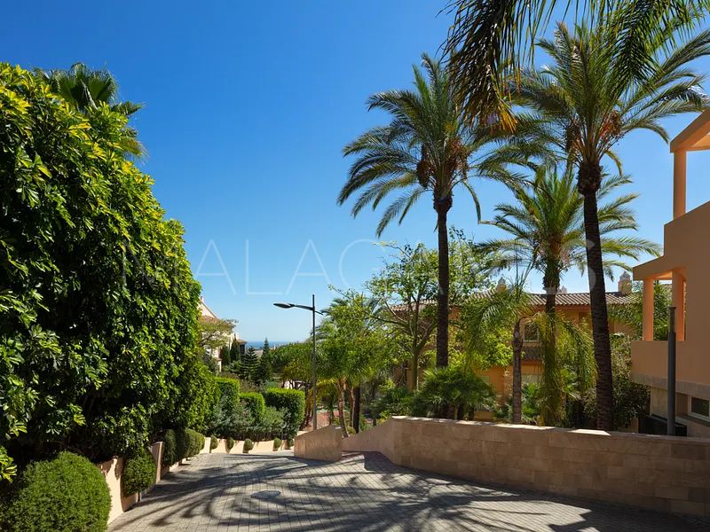 Lägenhet for sale in Nueva Andalucia