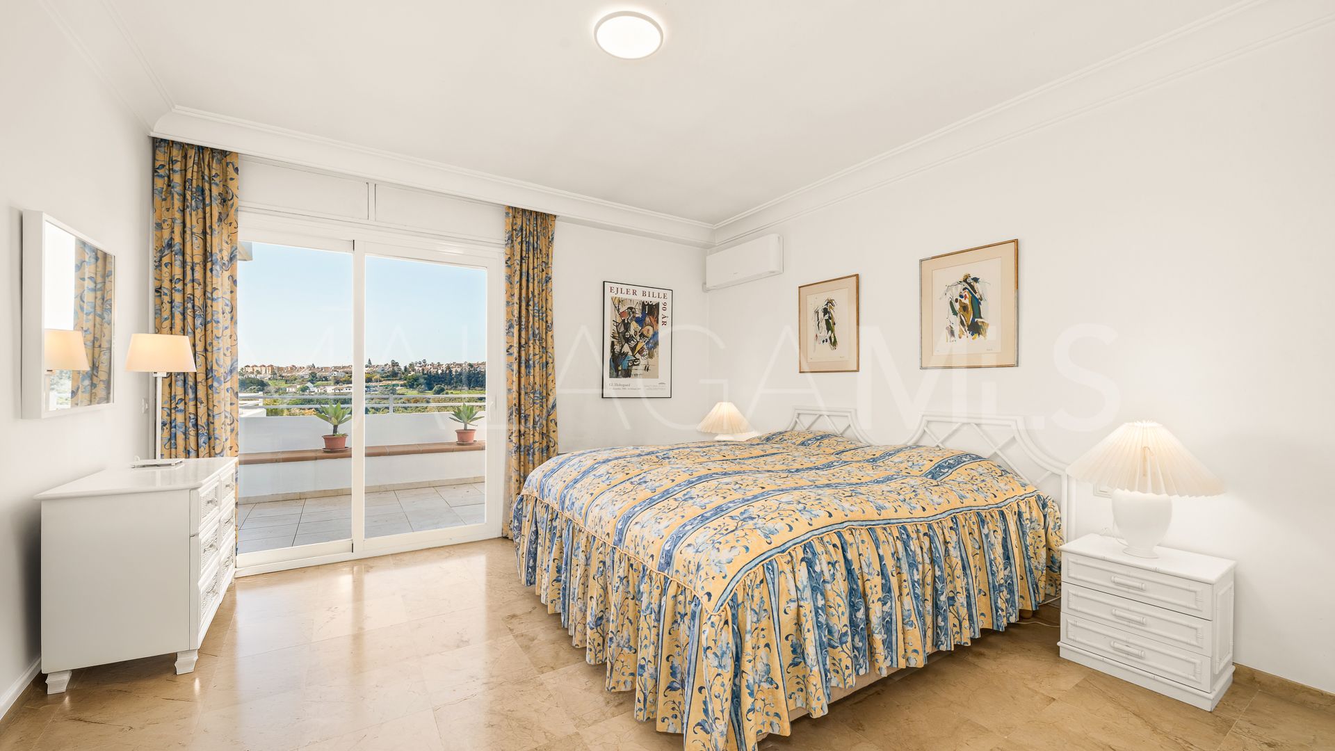 Apartment for sale in Guadalmina Alta with 2 bedrooms