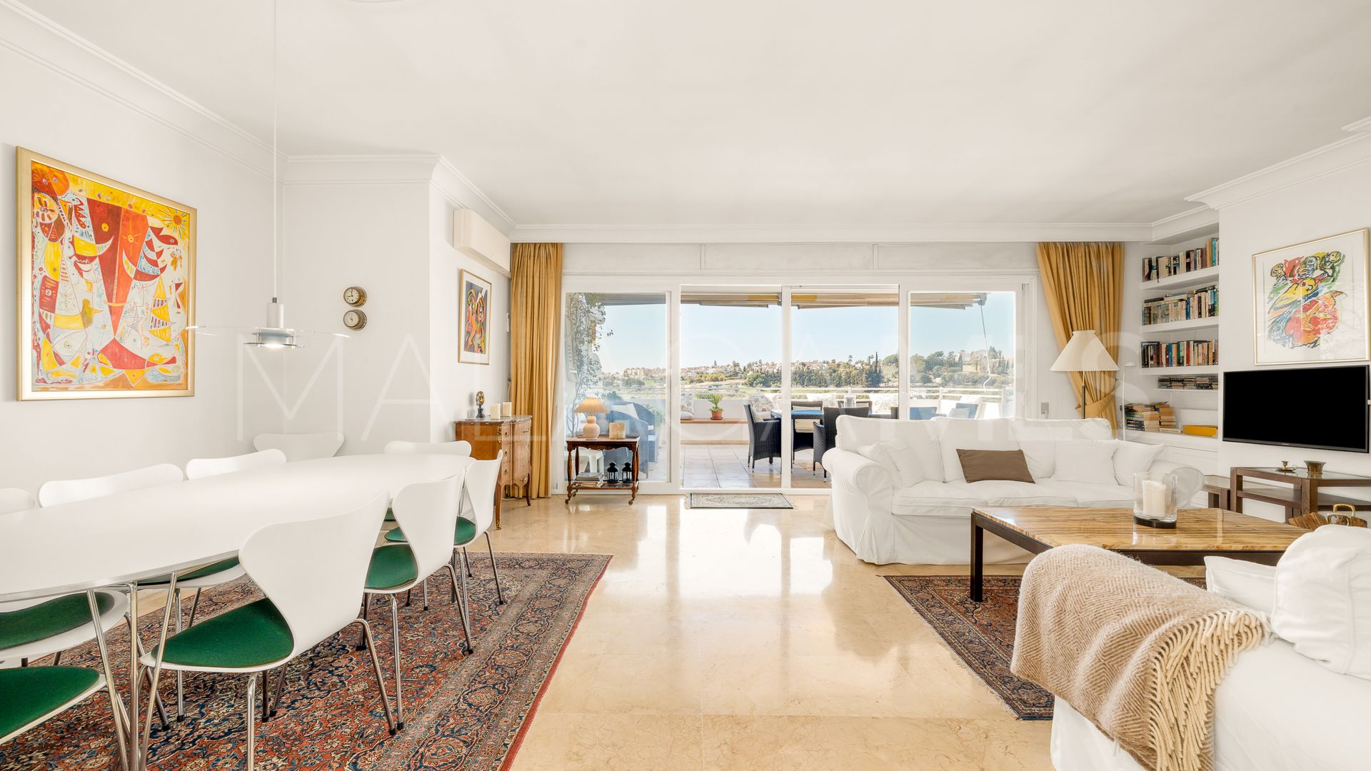 Apartment for sale in Guadalmina Alta with 2 bedrooms