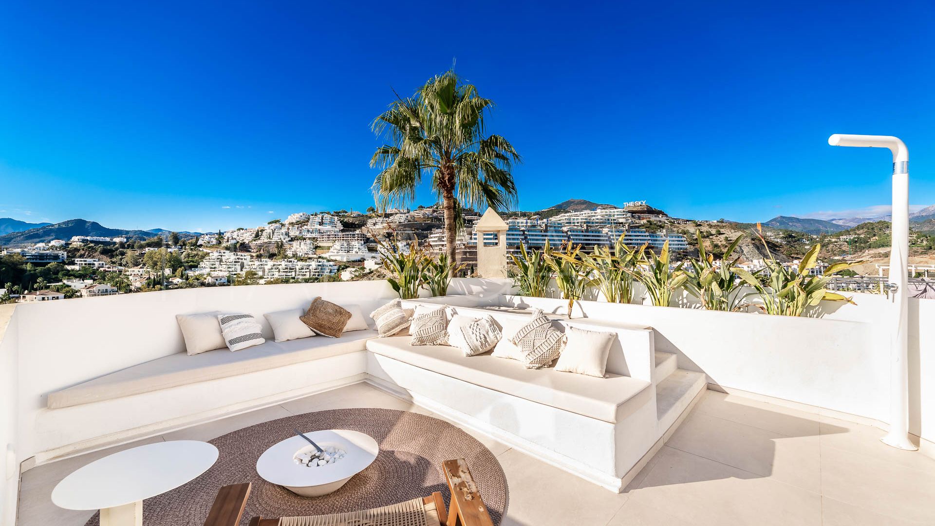 Penthaus for sale in La Quinta