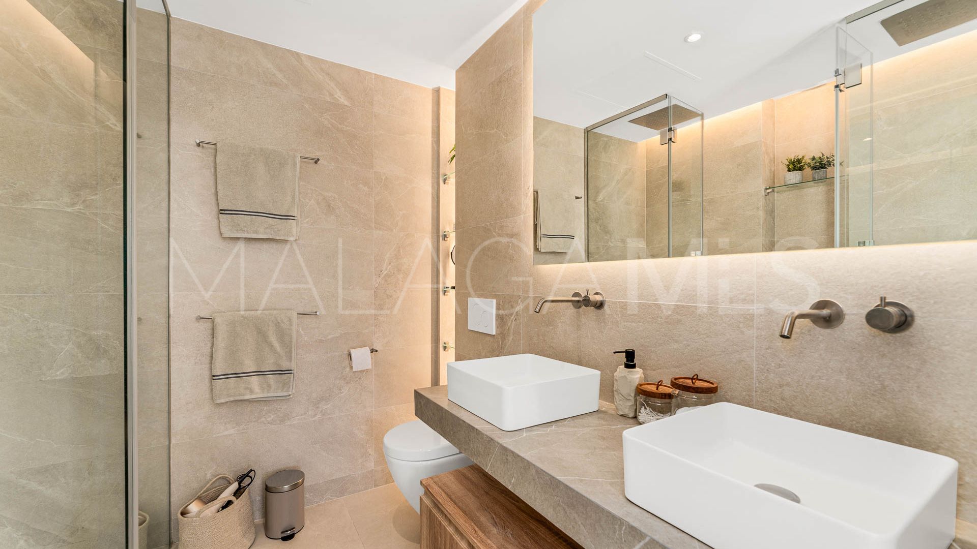 Penthaus for sale in La Quinta