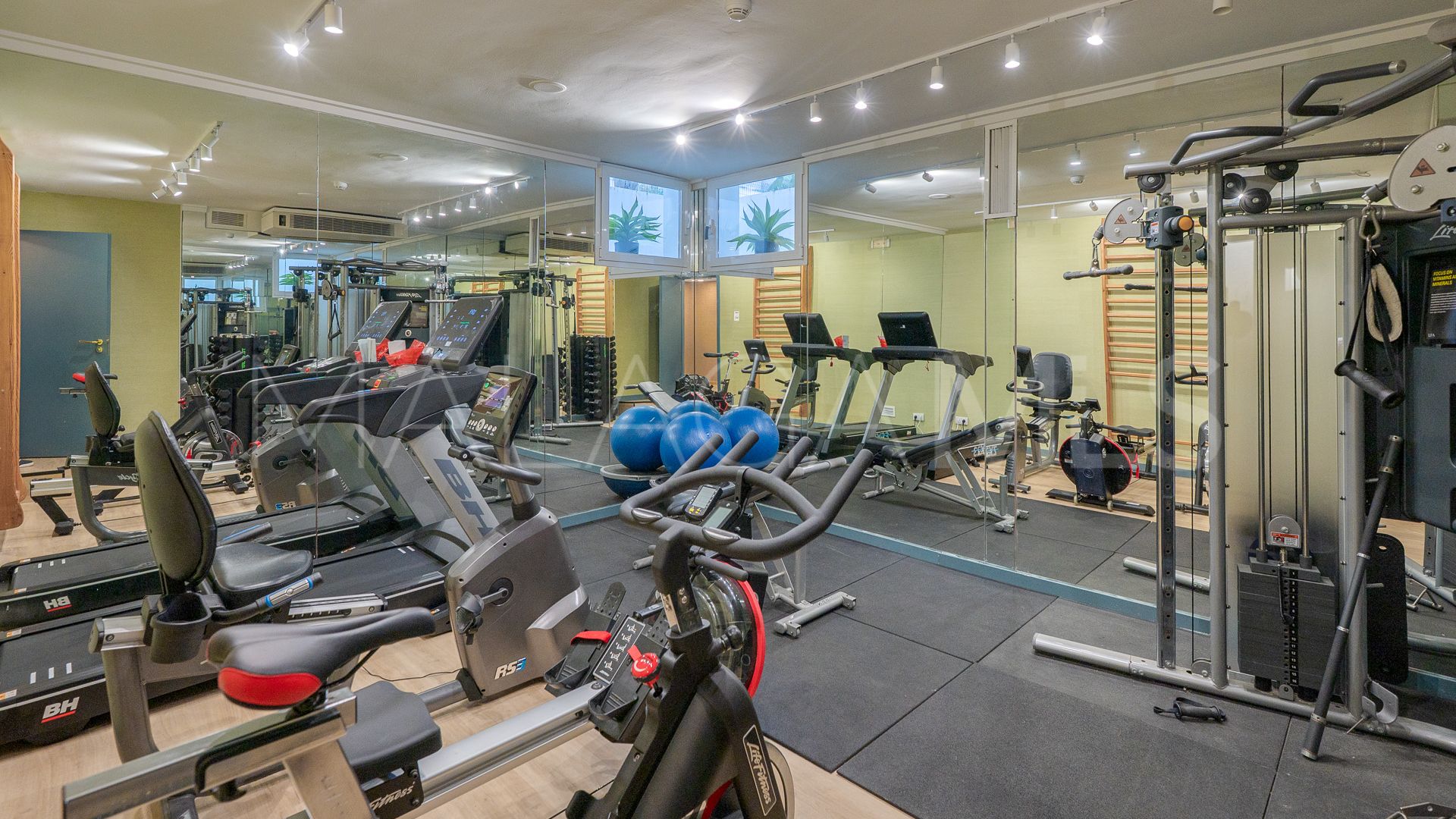 Erdgeschosswohnung for sale in Marbella - Puerto Banus